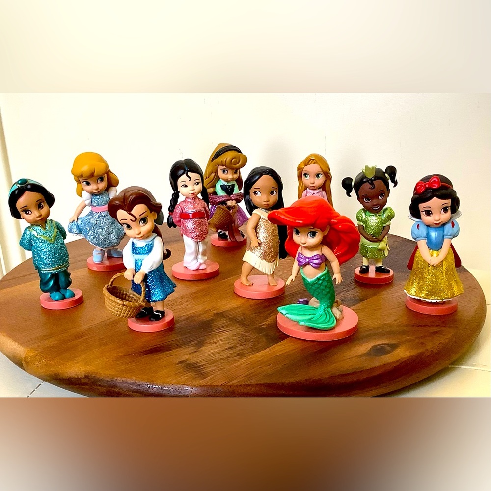 DISNEY Animators Deluxe Collection - 10 Disney Princesses as little girls, 3”pvc
